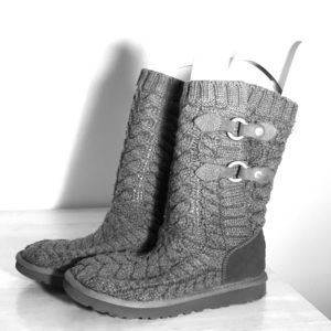 UGG Cable Knit Boots 7